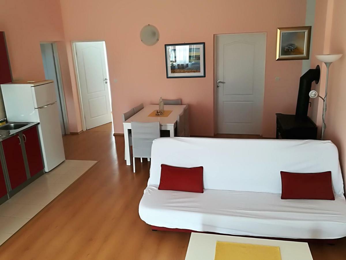 Apartman Rosanda Premuda Zewnętrze zdjęcie