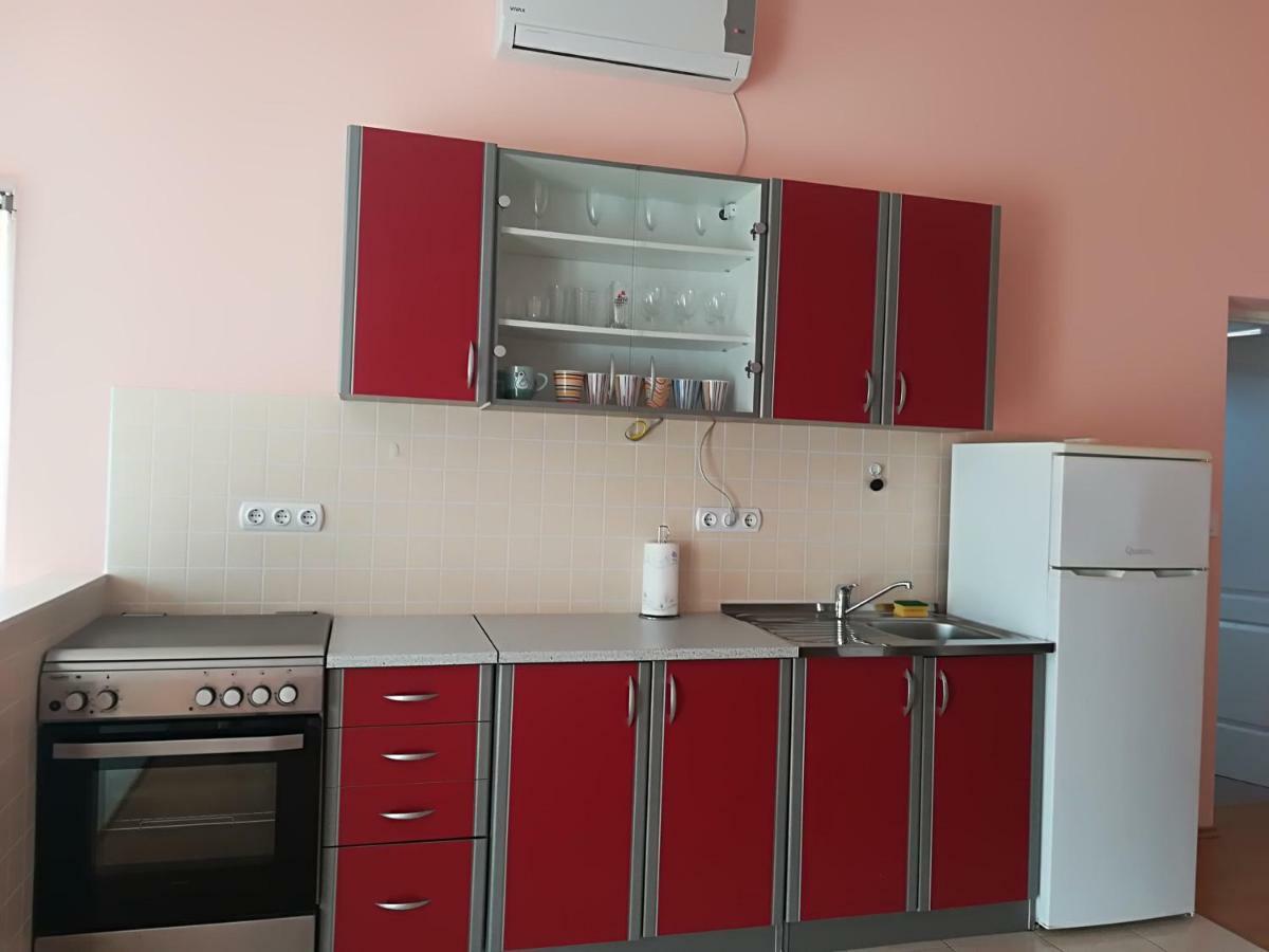 Apartman Rosanda Premuda Zewnętrze zdjęcie