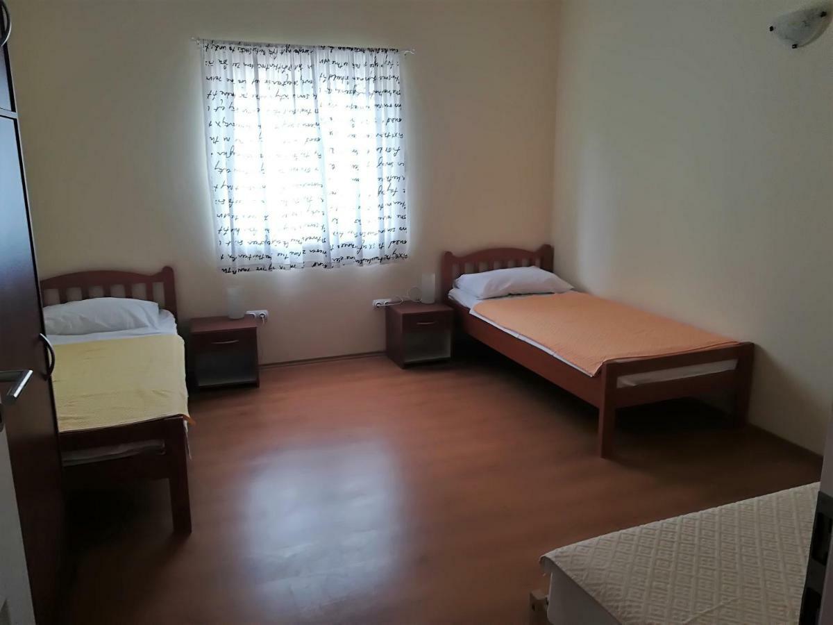 Apartman Rosanda Premuda Zewnętrze zdjęcie